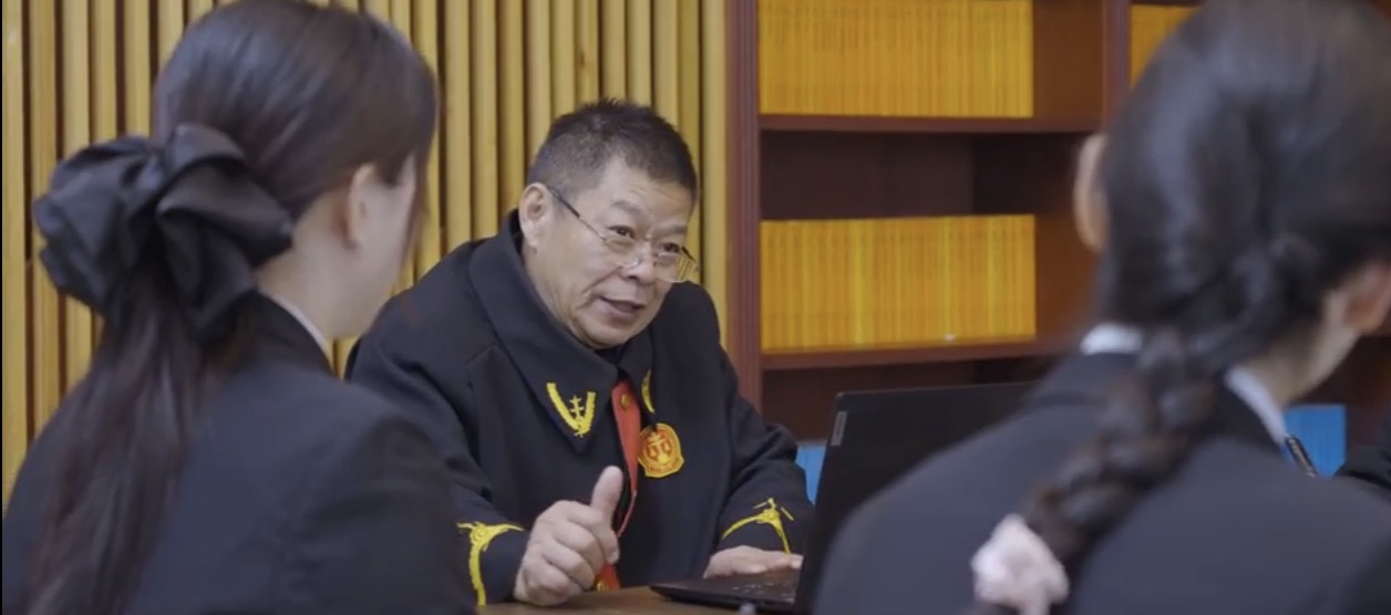 胡丹活动照 (3).jpg