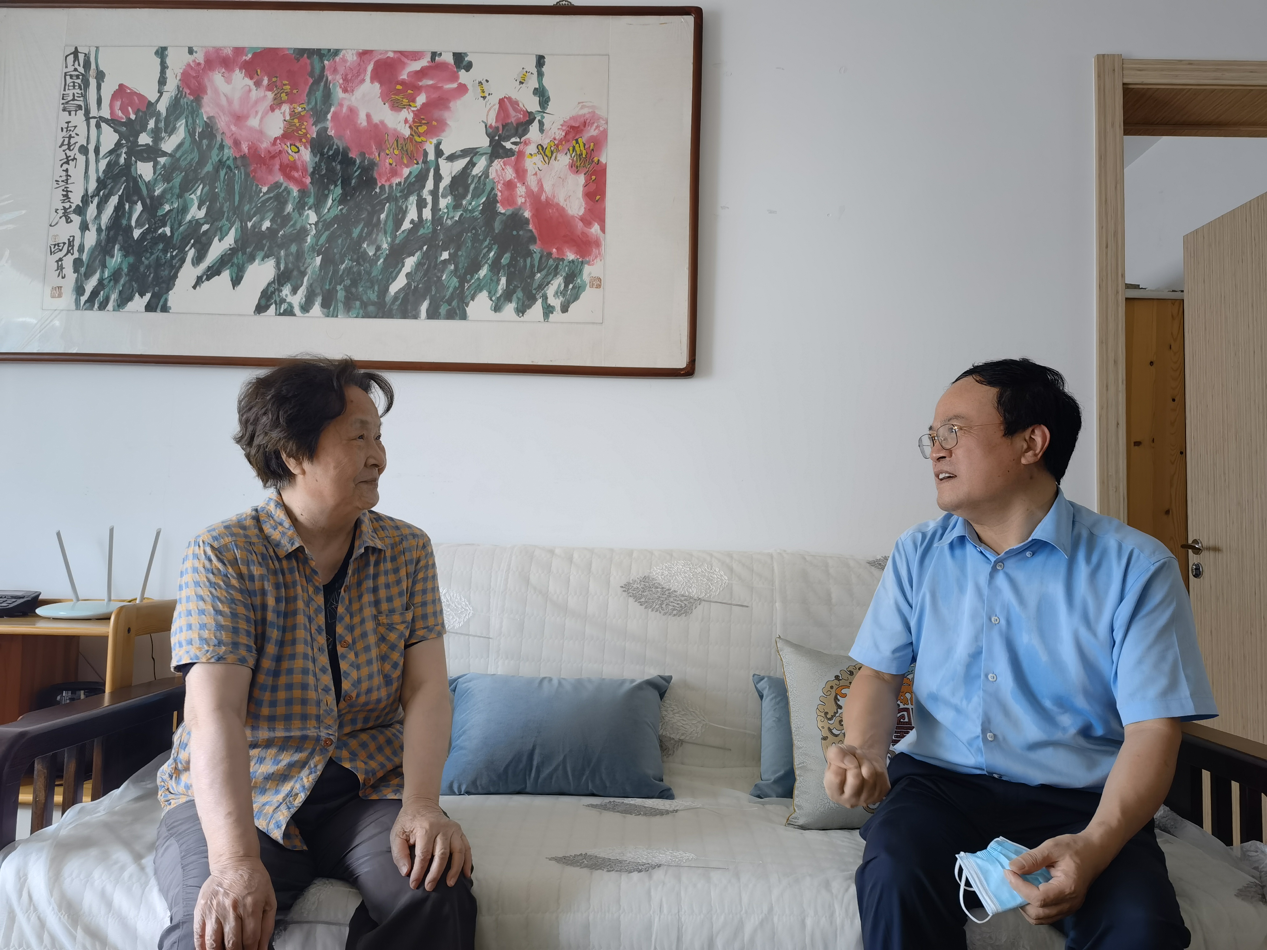 大走访.jpg