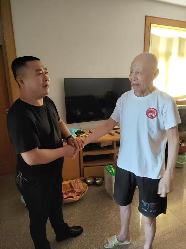 中秋慰问2.jpg